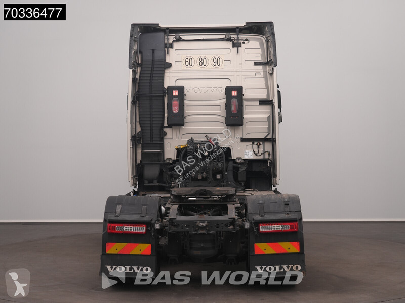 Cap tractor Volvo 500  4X2 ADR 2x Tanks...