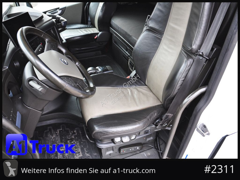 Tratores Volvo FH 460 XL  LNG Leder Navi...