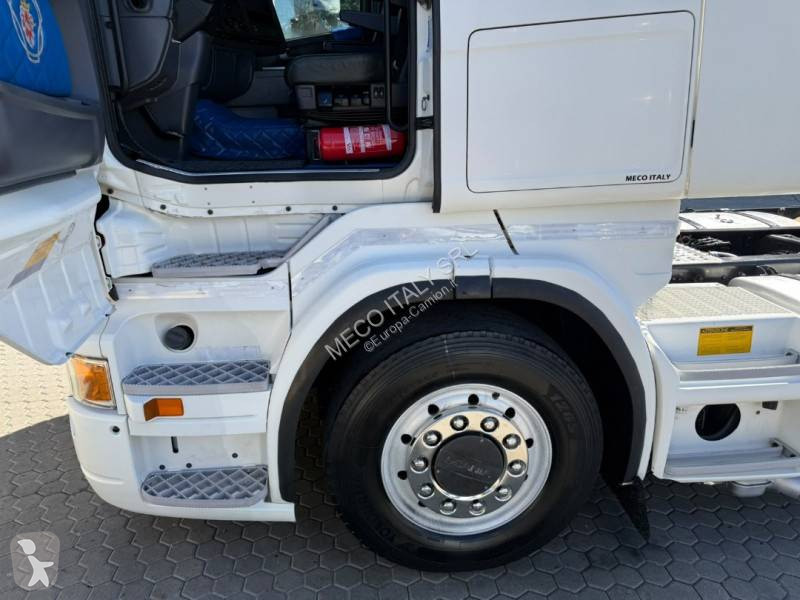 Tractor Scania 500