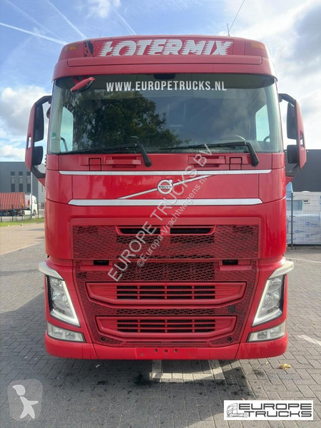 Tractor Volvo 460 Steel/Air - 2 Tanks -...