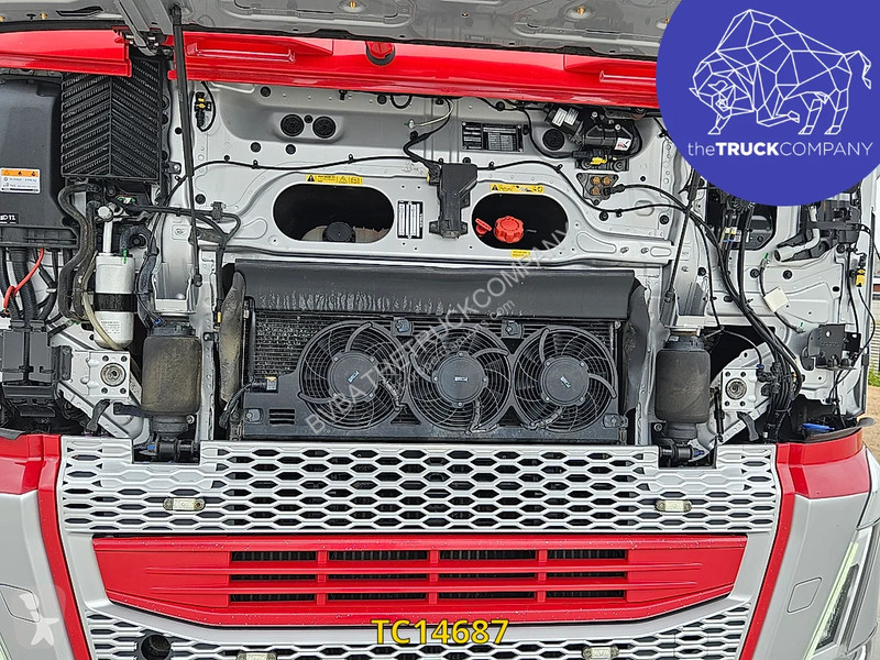 Traktor Volvo 500