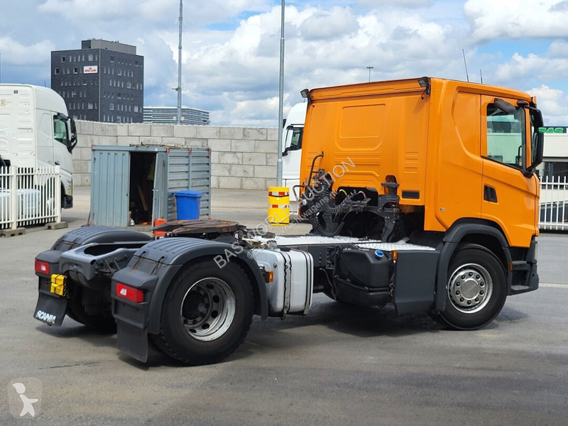 Ciągnik siodłowy Scania 450