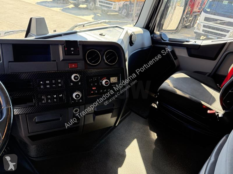 Tratores Renault 520 Gamme