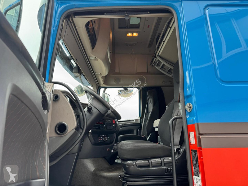 Тягач DAF 450 4X2 EURO 6 MEGA