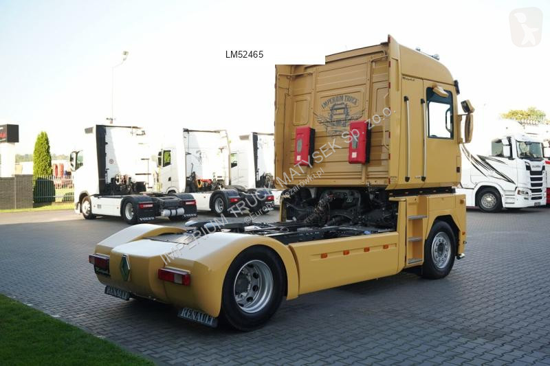 Тягач Renault MAGNUM 520
