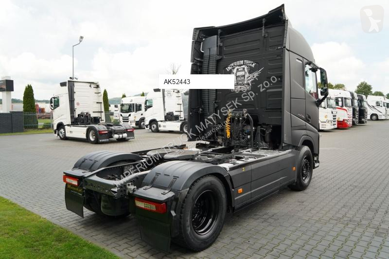 Тягач Volvo FH 500