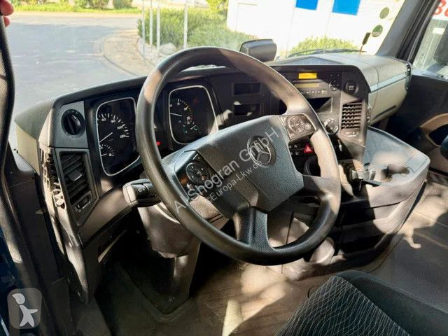Тягач Mercedes 1840 BigSpace/LowLiner Voll...