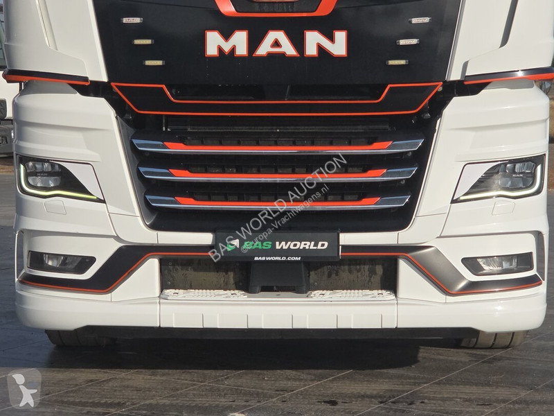 Traktor MAN 18.510