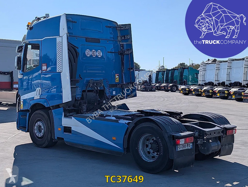 Traktor Renault T 520