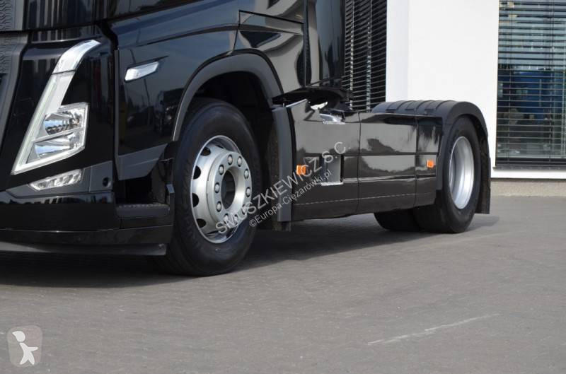 Cabeza tractora Volvo 500 Globetrotter