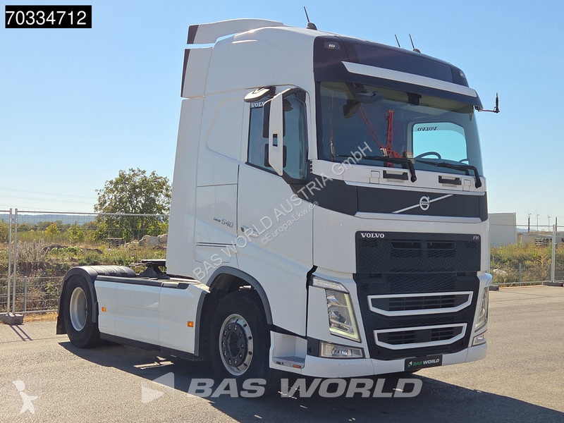 Ciągnik siodłowy Volvo 540  4X2 Globe Retarder...