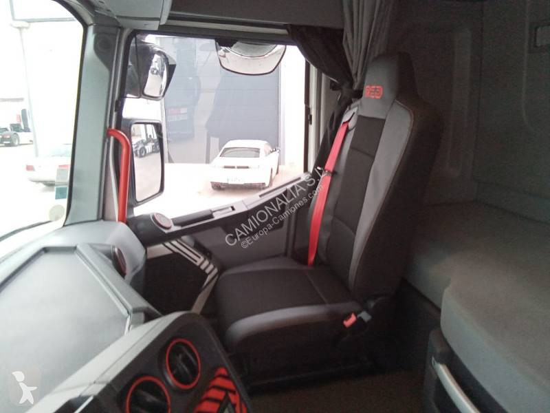 Cabeza tractora Renault 480
