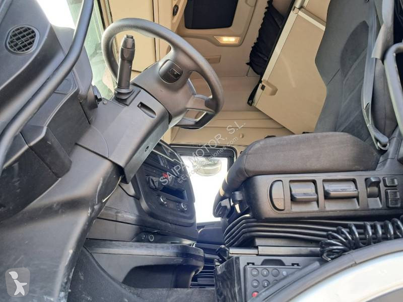 Traktor Iveco 490