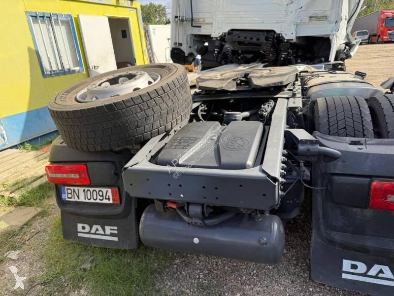 Traktor DAF 530