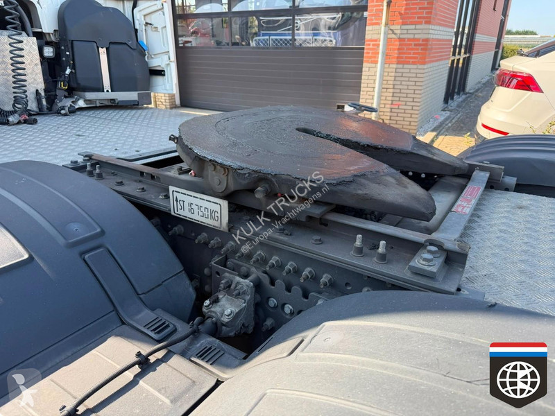 جرار Volvo 500 Globetrotter XL 6X2/2 - PTO -...