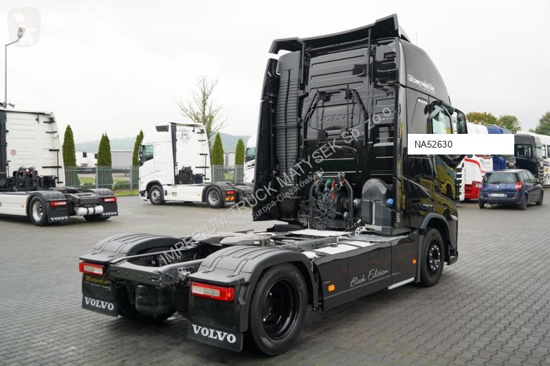 Влекач Volvo FH 500 / XXL / RETARDER / LOWDECK...