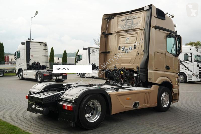 Влекач Mercedes ACTROS 18 53 / BIG SPACE /...