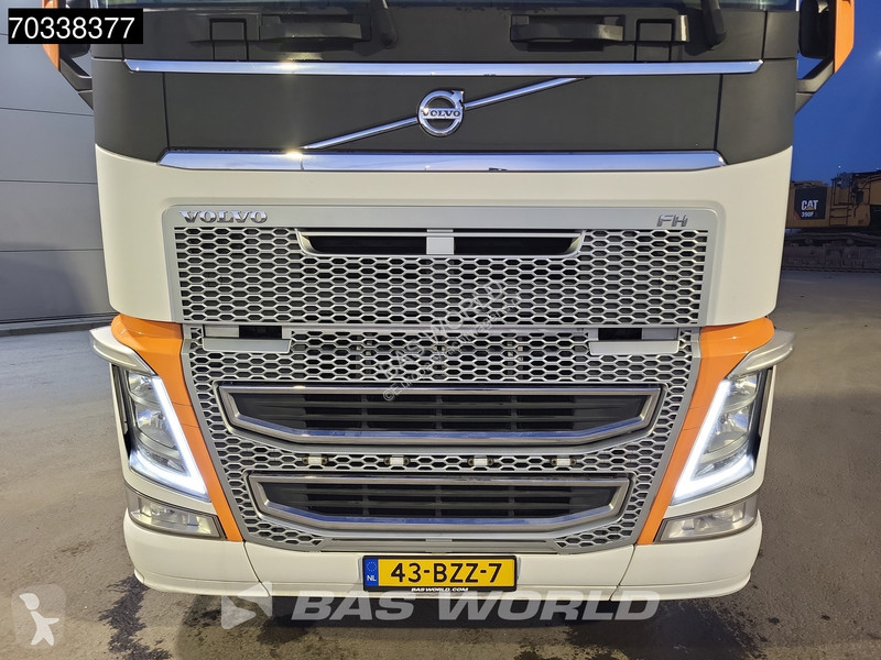 جرار Volvo FH 460 FH 4X2  Globe