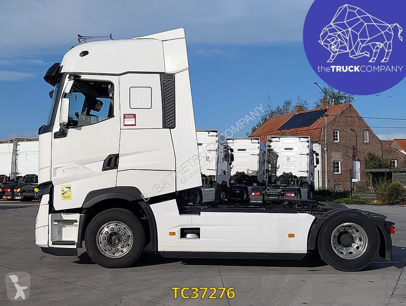 Ciągnik siodłowy Renault T 520