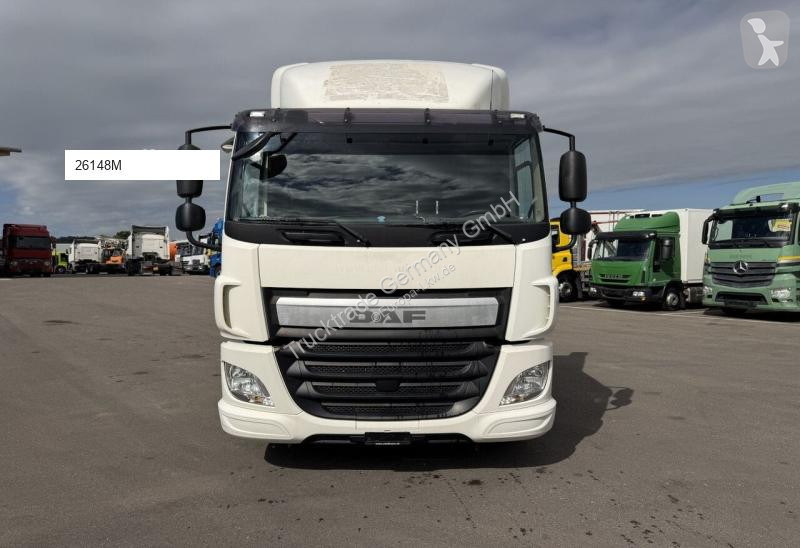 Cap tractor DAF CF 400