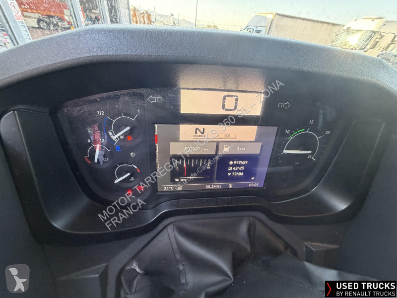 جرار Renault