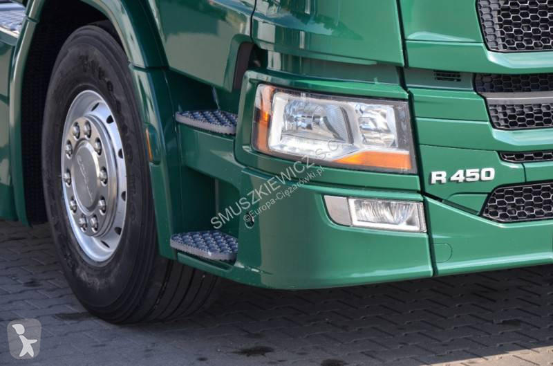 Cap tractor Scania 450