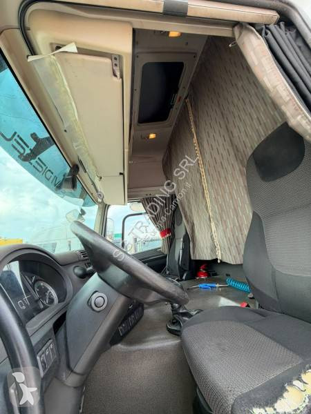 DAF 440 tractor unit