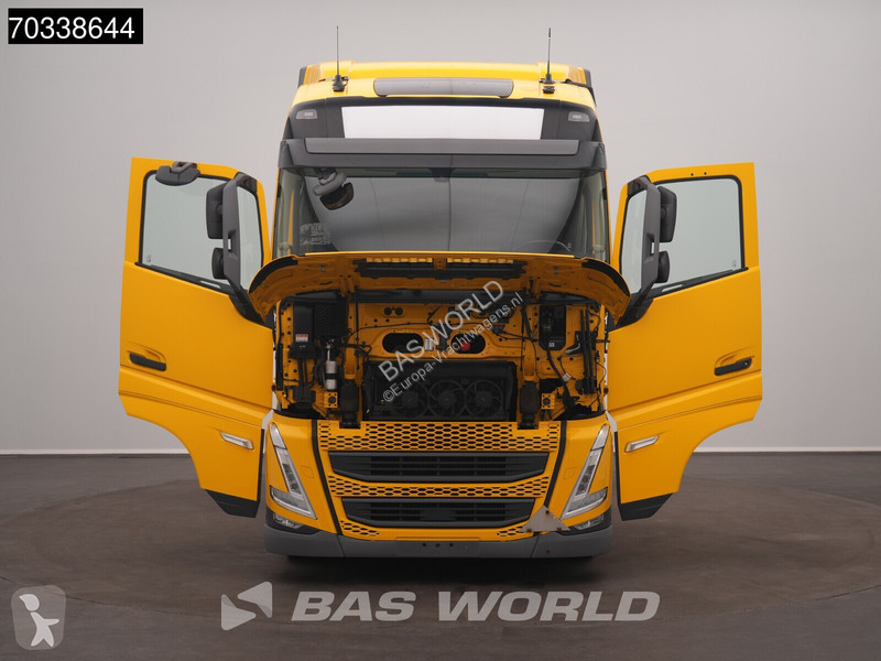 Traktor Volvo FH 460 4X2 Globe Mega 2x Tanks...
