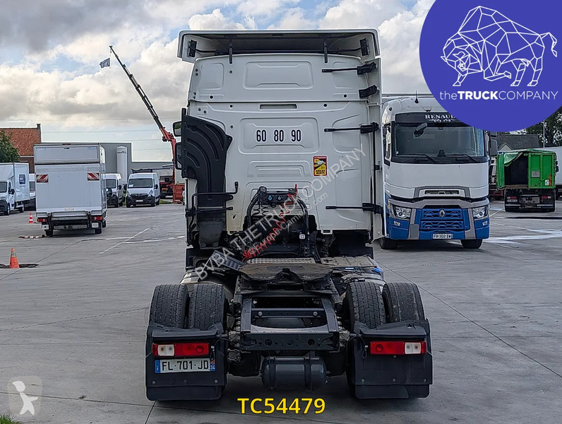 Renault T 460 tractor unit