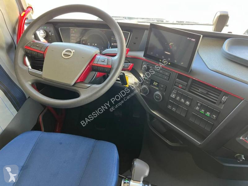 Volvo 500 Globetrotter  tractor unit