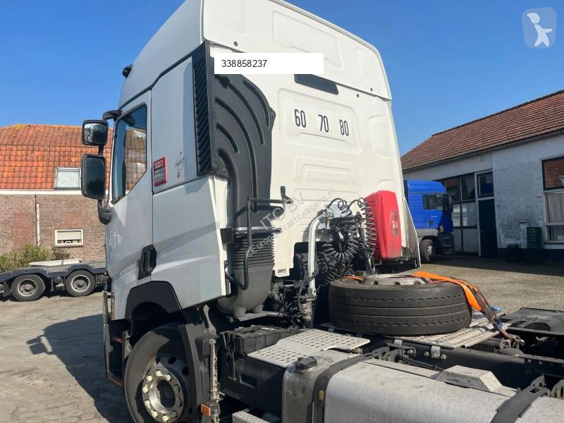 Renault T460 ADR// AIRCO tractor unit