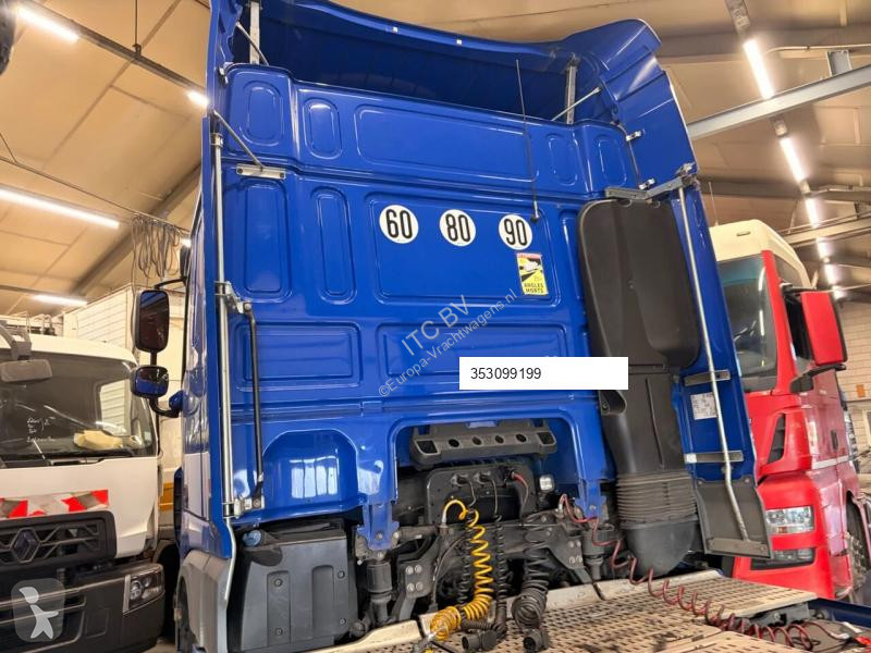 DAF XF 530 SC tractor unit