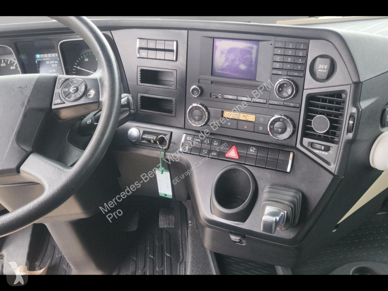 Traktor Mercedes II 1842 StreamSpace 2.3m 6