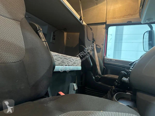 DAF 106460 SPACECAB / MANUAL-MANUEL / INTARDER...