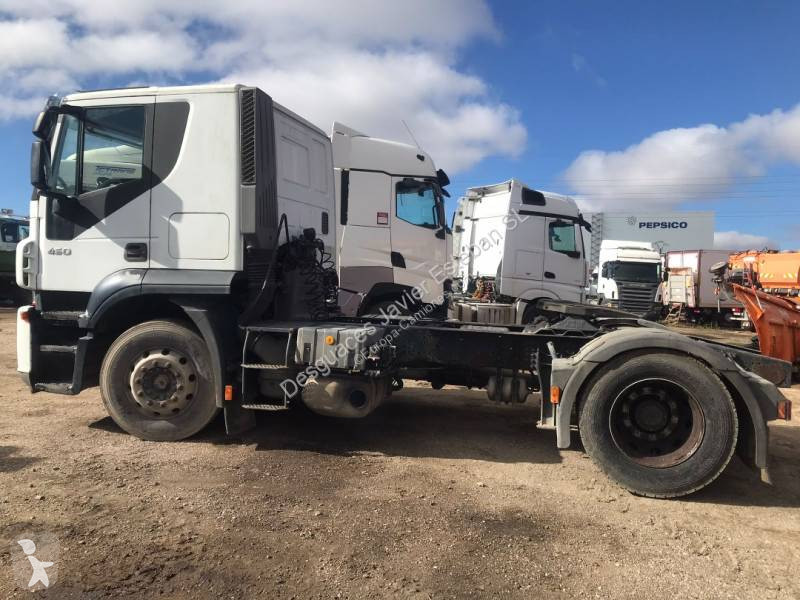 Iveco 440 S 45 tractor unit