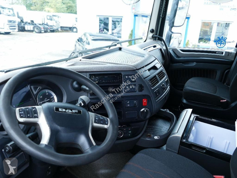Traktor DAF 480 Space Cab *Standklima*
