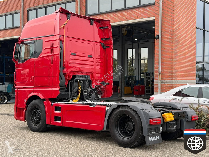 MAN 18 510 tractor unit