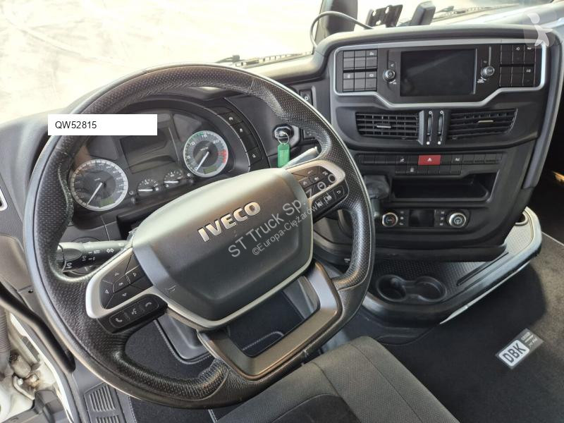Iveco 460 LNG / STANDARD tractor unit