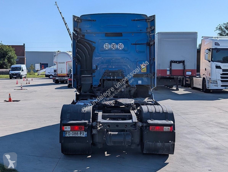 Renault  T520 tractor unit