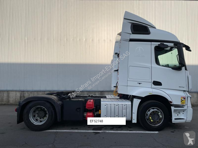 Traktor Mercedes 1843