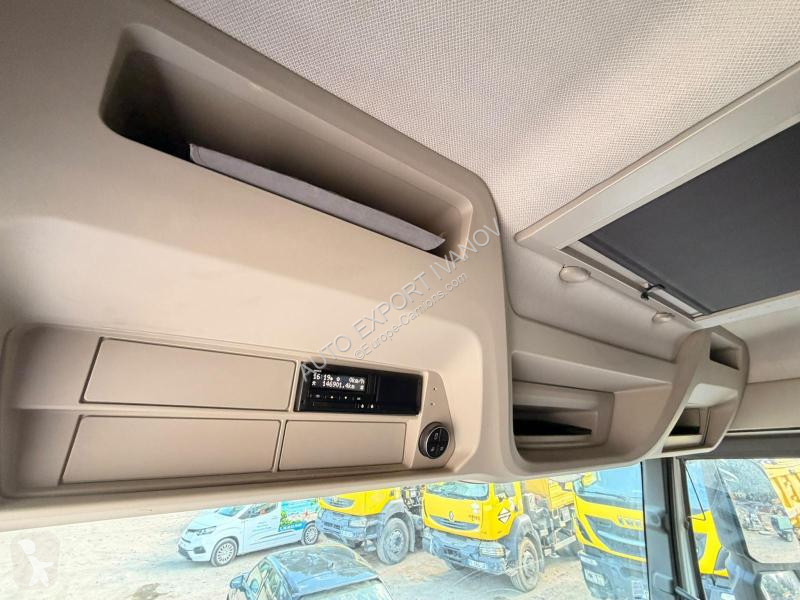 Iveco 530 tractor unit