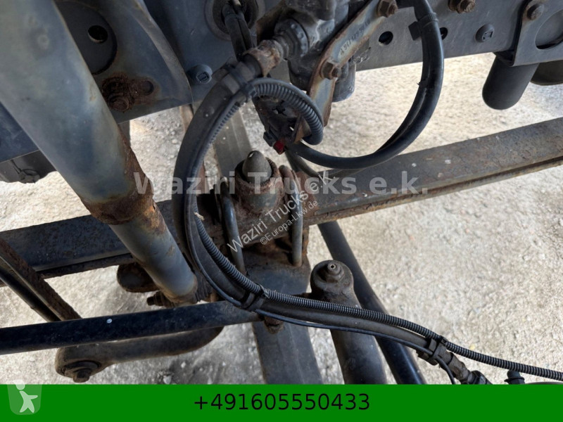 Mercedes 1828 tractor unit