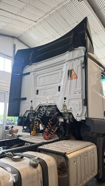 Traktor Mercedes 1846 LS
