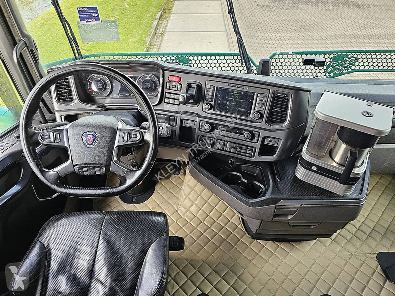 Tahač Scania 450