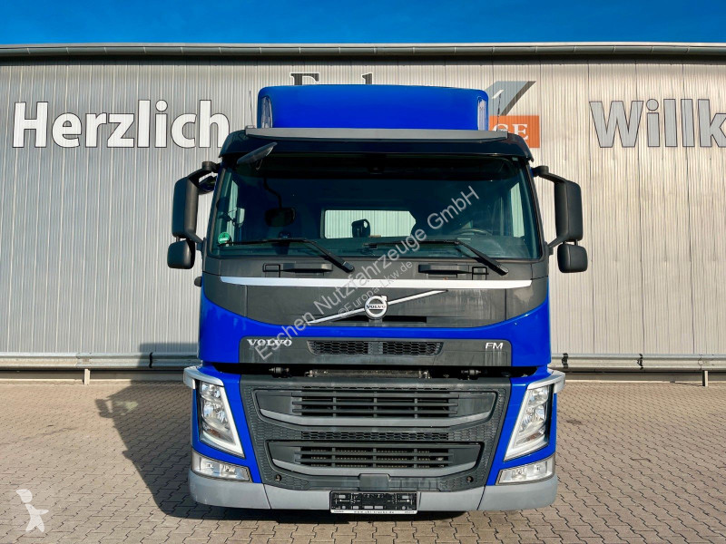Traktor Volvo 380 |...