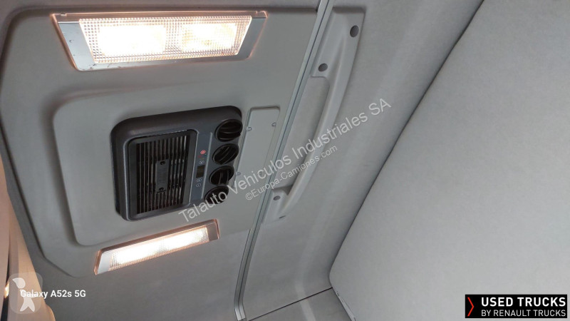 Renault  tractor unit