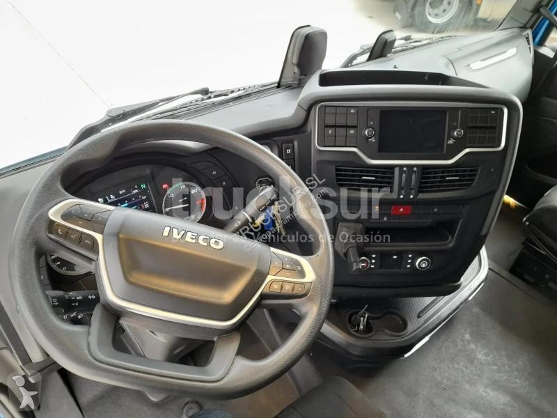 Traktor Iveco AS440S46T/P