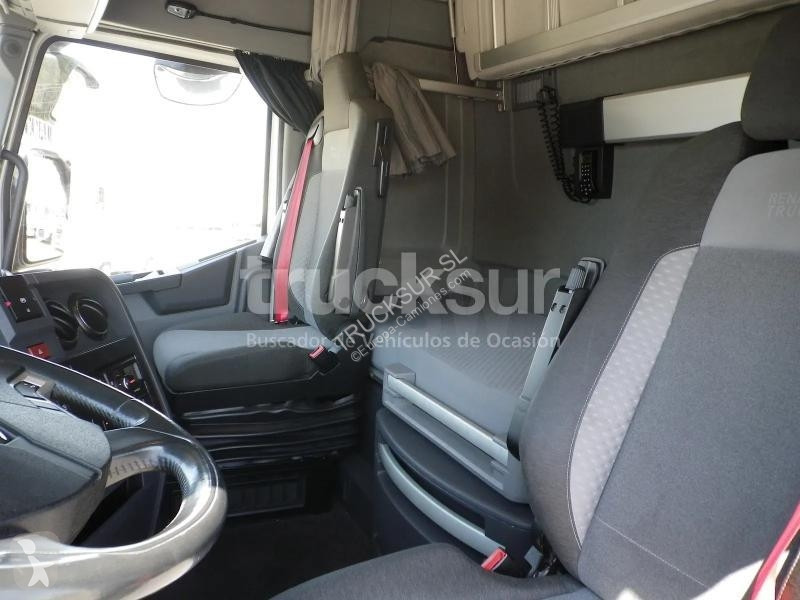 Renault T520 HIGH SLEEPER CAB EVO tractor unit
