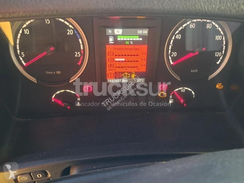 Scania R520 tractor unit
