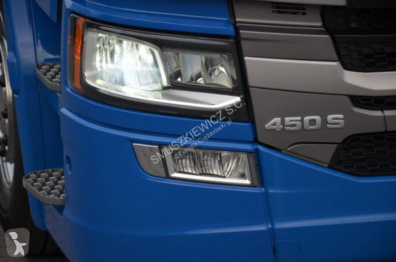 Scania 450 tractor unit